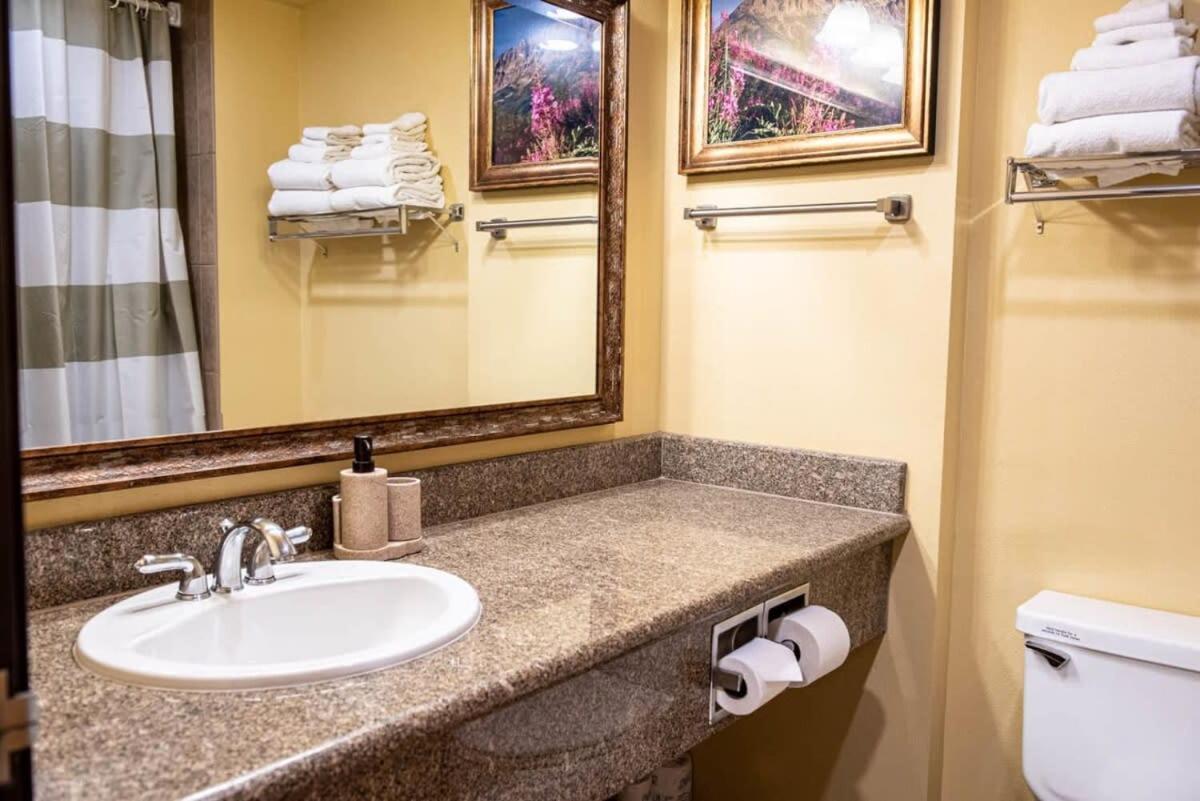 קרסטד באט 1Bd Suite 504 Perfect Location With Pool And Hot Tub מראה חיצוני תמונה